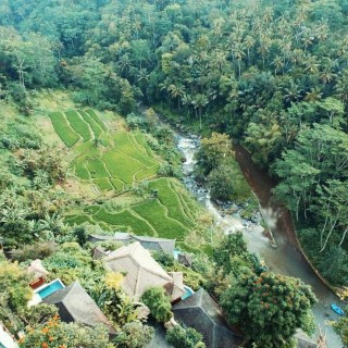KUPU KUPU HOTEL 